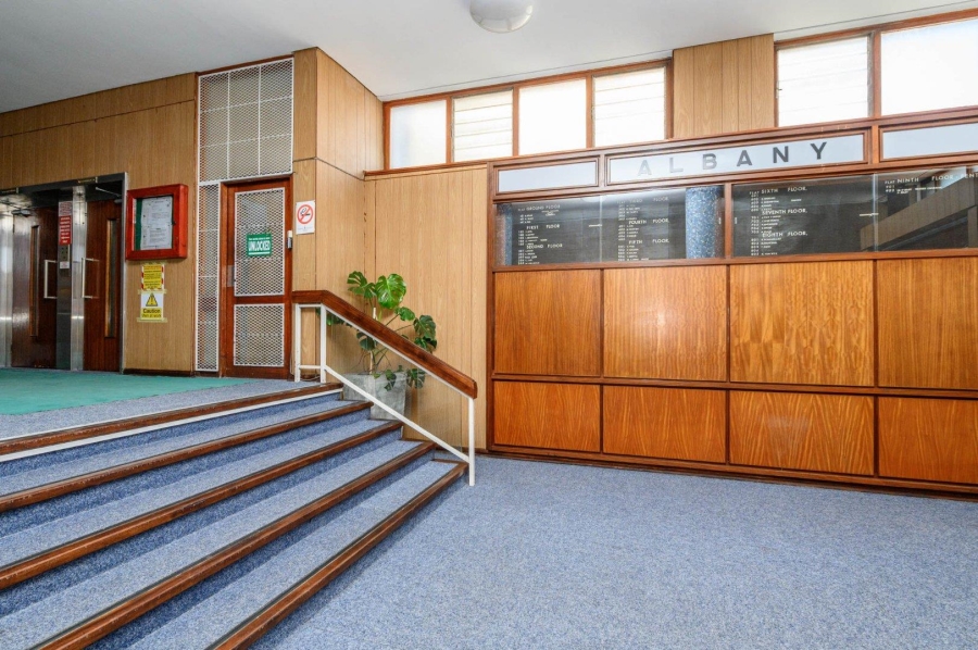 1 Bedroom Property for Sale in Port Elizabeth Central Eastern Cape